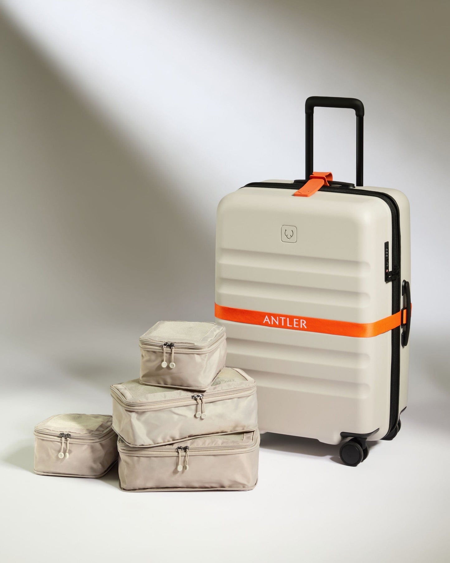 Taupe Packing Cubes – 4-Piece Set for Effortless Travel Organization