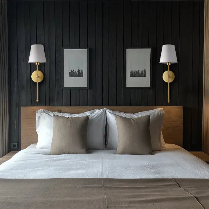Wireless Wall Lamp - Elegant Metal Design with Warm, Cozy Light
