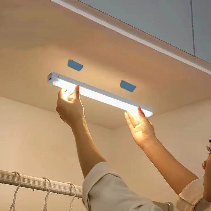 Motion-Activated Magnetic LED Lamp