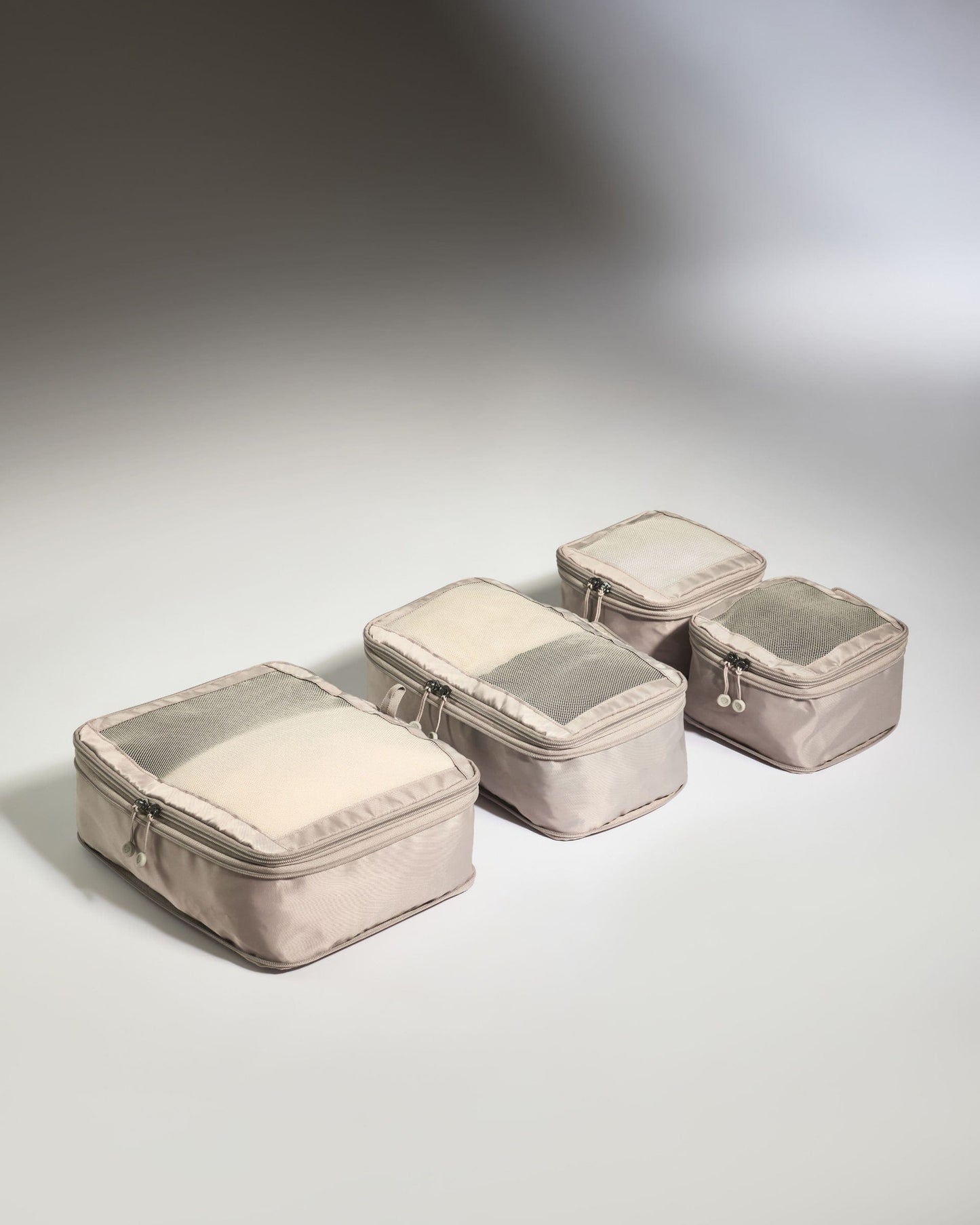 Taupe Packing Cubes – 4-Piece Set for Effortless Travel Organization
